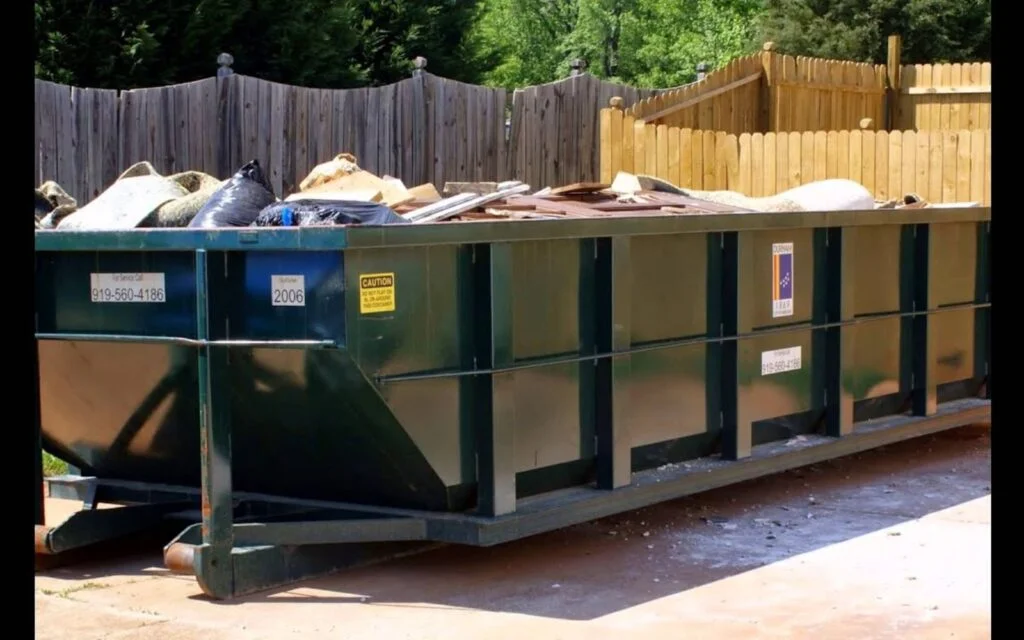 Residential & Commercial Dumpster Rental - image